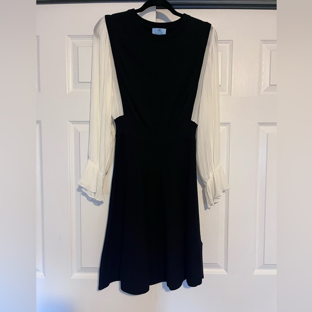 CeCe Black and White Smock Long Sleeve Sweater Dress